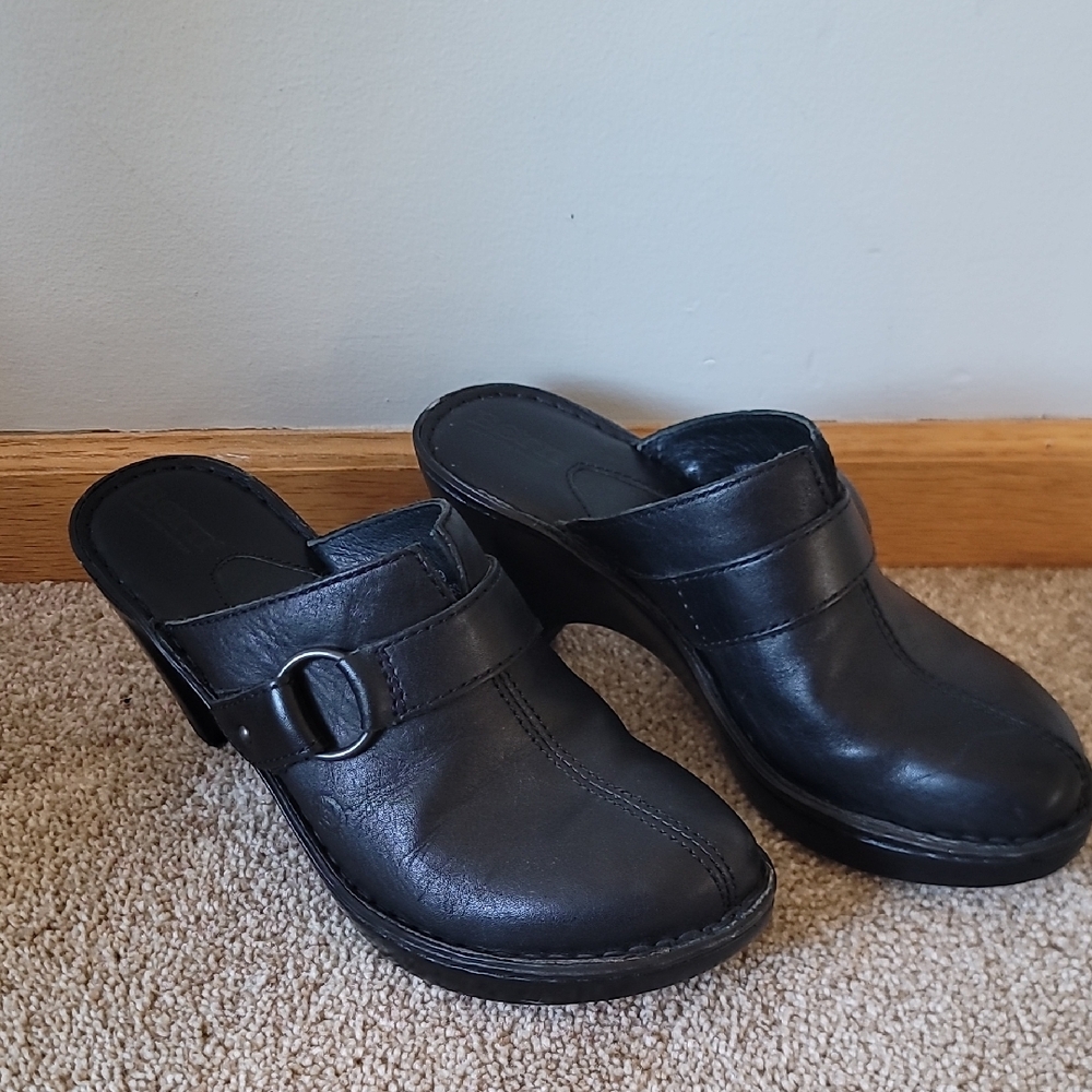 Black Leather Clogs with Buckle